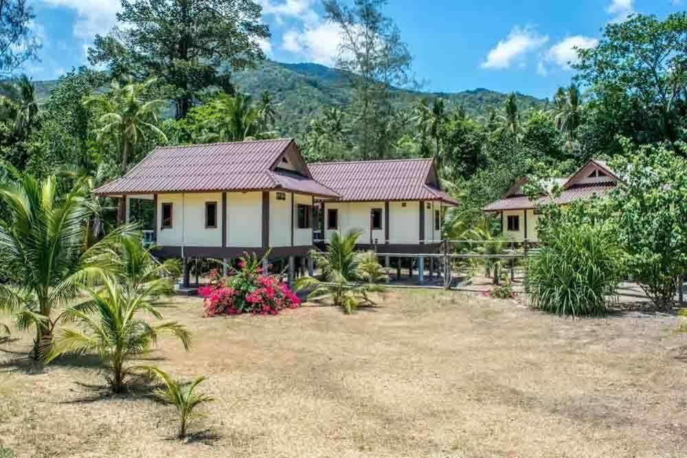 Hin Bhai Resort Chaloklum Eksteriør bilde